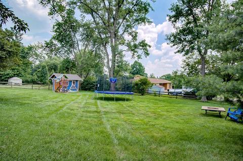 4656 Melody Ln, Cincinnati, OH 45245 photo 33