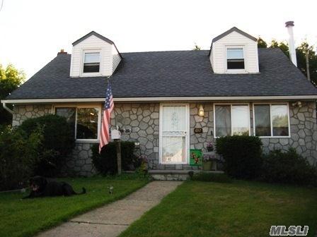 2841 Caledon Ln, Cincinnati, OH 45244 photo 1