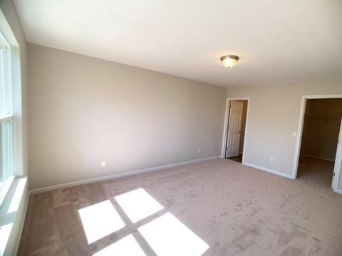 2144 Pine Valley Dr, Hamilton, OH 45013 photo 12