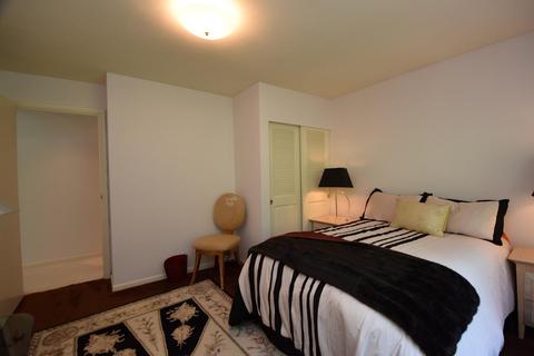 1904 Gregory Ln, Cincinnati, OH 45206 photo 31