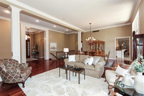 9828 Beech Dr, Cincinnati, OH 45231 photo 13