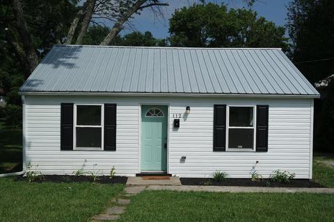 112 Burroughs St, Blanchester, OH 45107 photo 1