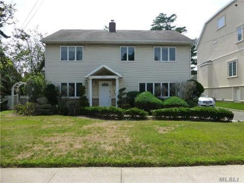 224 Ehrman Ave, Cincinnati, OH 45220 photo 1