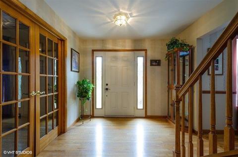 8457 Timber Ln, Mason, OH 45040 photo 2