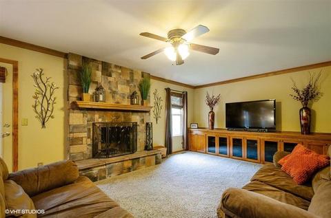 8457 Timber Ln, Mason, OH 45040 photo 4