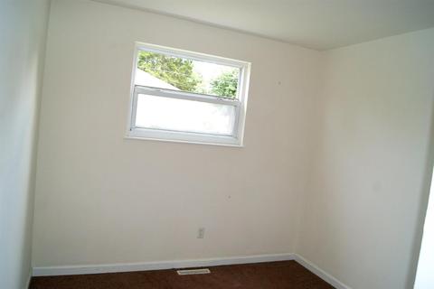 595 Mercury Dr, Cincinnati, OH 45244 photo 8