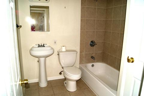 595 Mercury Dr, Cincinnati, OH 45244 photo 5