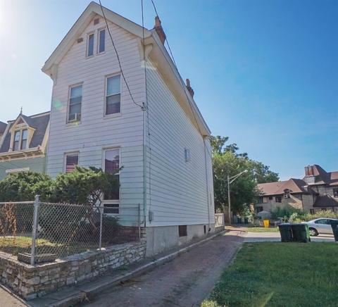 1255 Bates Ave, Cincinnati, OH 45225 photo 1