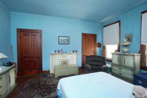 1255 Bates Ave, Cincinnati, OH 45225 photo 19