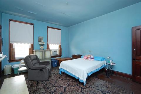 1255 Bates Ave, Cincinnati, OH 45225 photo 18