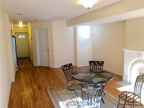 2879 Cyclorama Dr, Cincinnati, OH 45211 photo 1