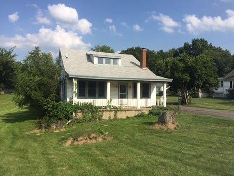 8406 Pippin Rd, Cincinnati, OH 45251 photo 1