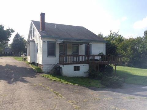 8406 Pippin Rd, Cincinnati, OH 45251 photo 3