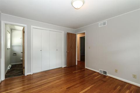 9012 Cherry Blossom Ln, Cincinnati, OH 45231 photo 14