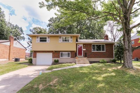 9012 Cherry Blossom Ln, Cincinnati, OH 45231 photo 2