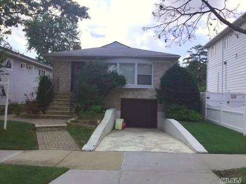9012 Cherry Blossom Ln, Cincinnati, OH 45231 photo 1