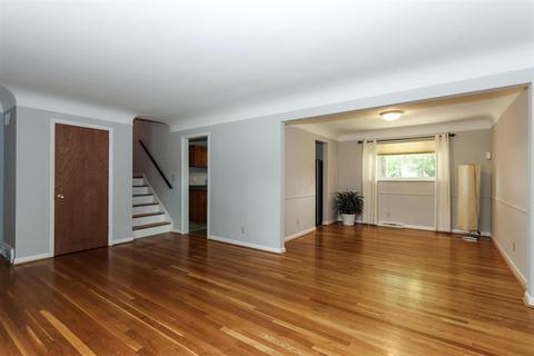 9012 Cherry Blossom Ln, Cincinnati, OH 45231 photo 7