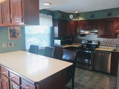 1274 Maplecrest Ct, Amelia, OH 45102 photo 4