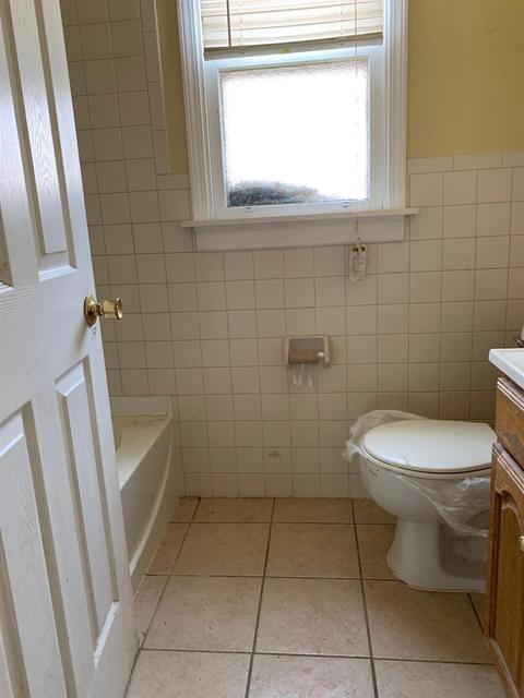 8410 St Clair Ave, Cincinnati, OH 45236 photo 9