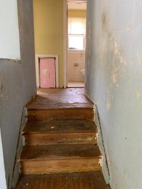 8410 St Clair Ave, Cincinnati, OH 45236 photo 6
