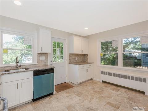 279 Beechridge Dr, Cincinnati, OH 45216 photo 9