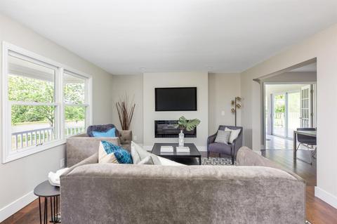 6700 Irwin Simpson Rd, Mason, OH 45040 photo 2