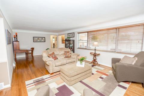 8316 Richland Dr, Cincinnati, OH 45255 photo 6