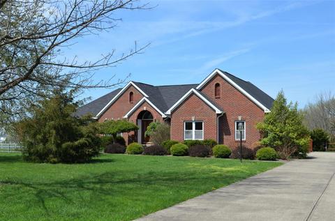 1256 Shawnee Dr, Morrow, OH 45152 photo 1