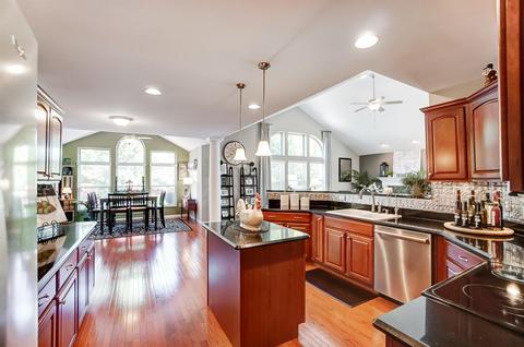 948 Apple Gate, Cincinnati, OH 45245 photo 12