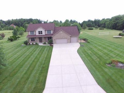 11693 Hawk Dr, Harrison, OH 45030 photo 1