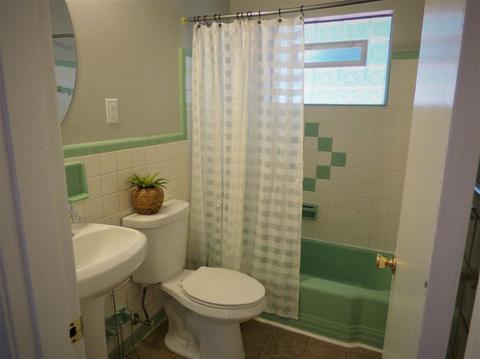6631 Greentree Dr, Cincinnati, OH 45224 photo 8