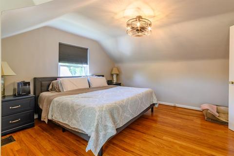 8937 Plainfield Rd, Cincinnati, OH 45236 photo 13