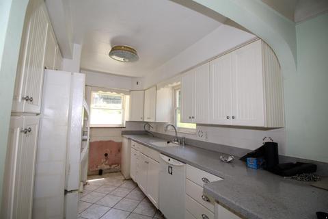433 Benson St, Reading, OH 45215 photo 4