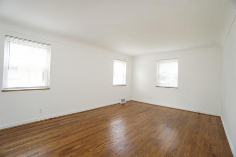 6281 Cary Ave, Cincinnati, OH 45224 photo 17