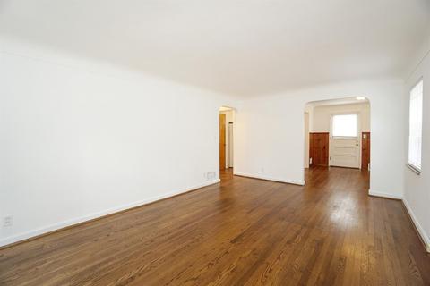 6281 Cary Ave, Cincinnati, OH 45224 photo 9