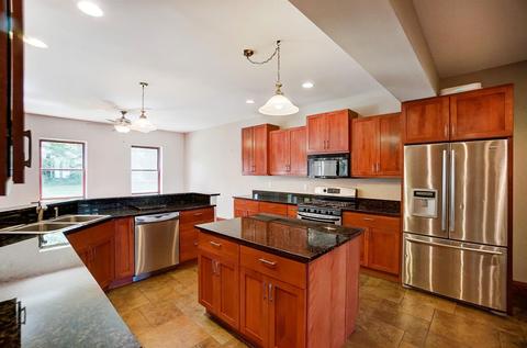 9532 Cooper Ln, Blue Ash, OH 45242 photo 9