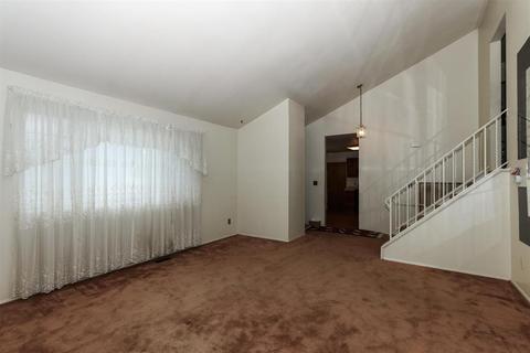 1528 Meredith Dr, Cincinnati, OH 45231 photo 8