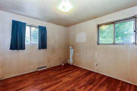 1528 Meredith Dr, Cincinnati, OH 45231 photo 13