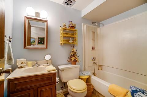 1004 Newcastle Dr, Cincinnati, OH 45231 photo 23