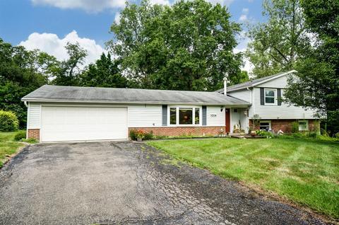 1004 Newcastle Dr, Cincinnati, OH 45231 photo 4