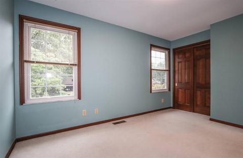 755 Viewcrest Dr, Cincinnati, OH 45231 photo 22