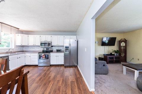 70 Harmony Ln, Georgetown, OH 45121 photo 6