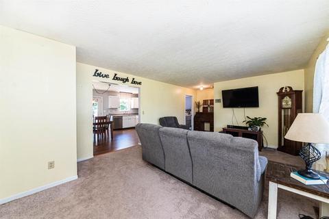 70 Harmony Ln, Georgetown, OH 45121 photo 4
