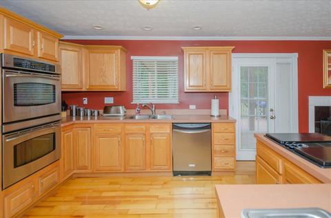 1085 Waycross Rd, Forest Park, OH 45240 photo 5