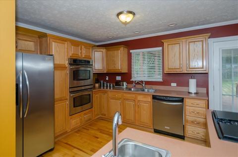 1085 Waycross Rd, Forest Park, OH 45240 photo 4