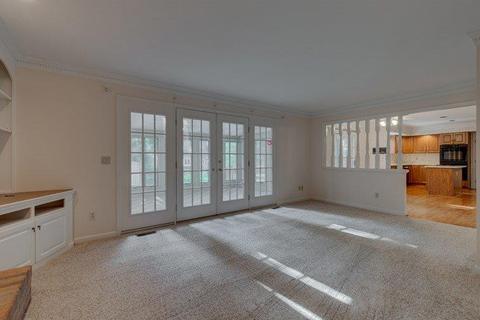 4282 Wellington Dr, Cincinnati, OH 45245 photo 7