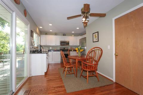304 Forest Ave, Wyoming, OH 45215 photo 12