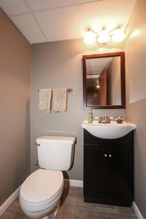 304 Forest Ave, Wyoming, OH 45215 photo 27