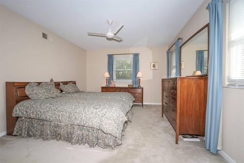 304 Forest Ave, Wyoming, OH 45215 photo 14