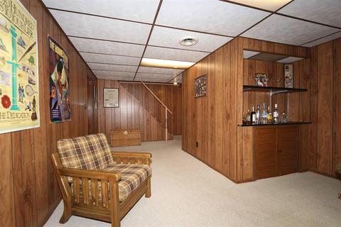 304 Forest Ave, Wyoming, OH 45215 photo 22